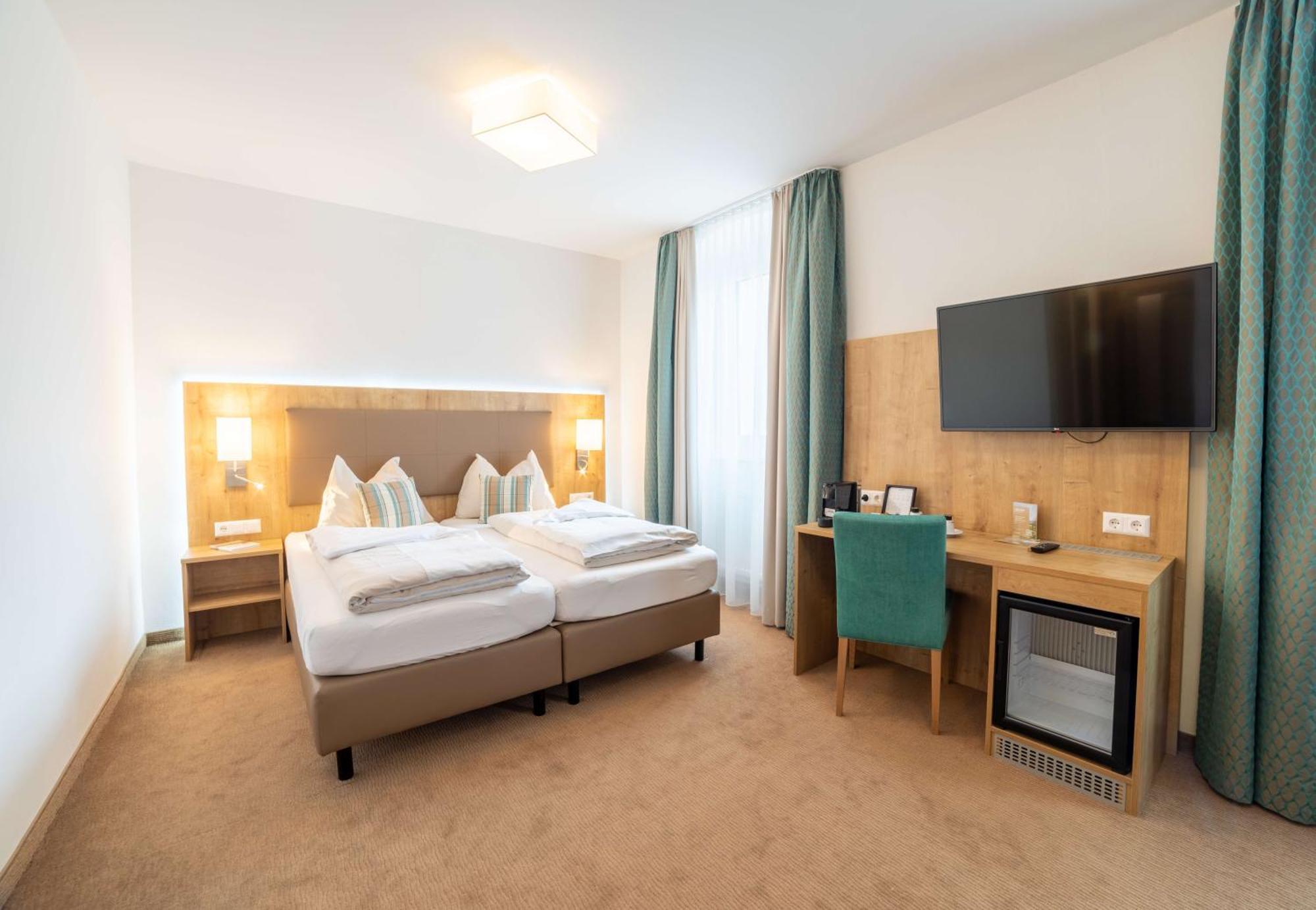 Hotel Bergkristall Mallnitz Eksteriør billede